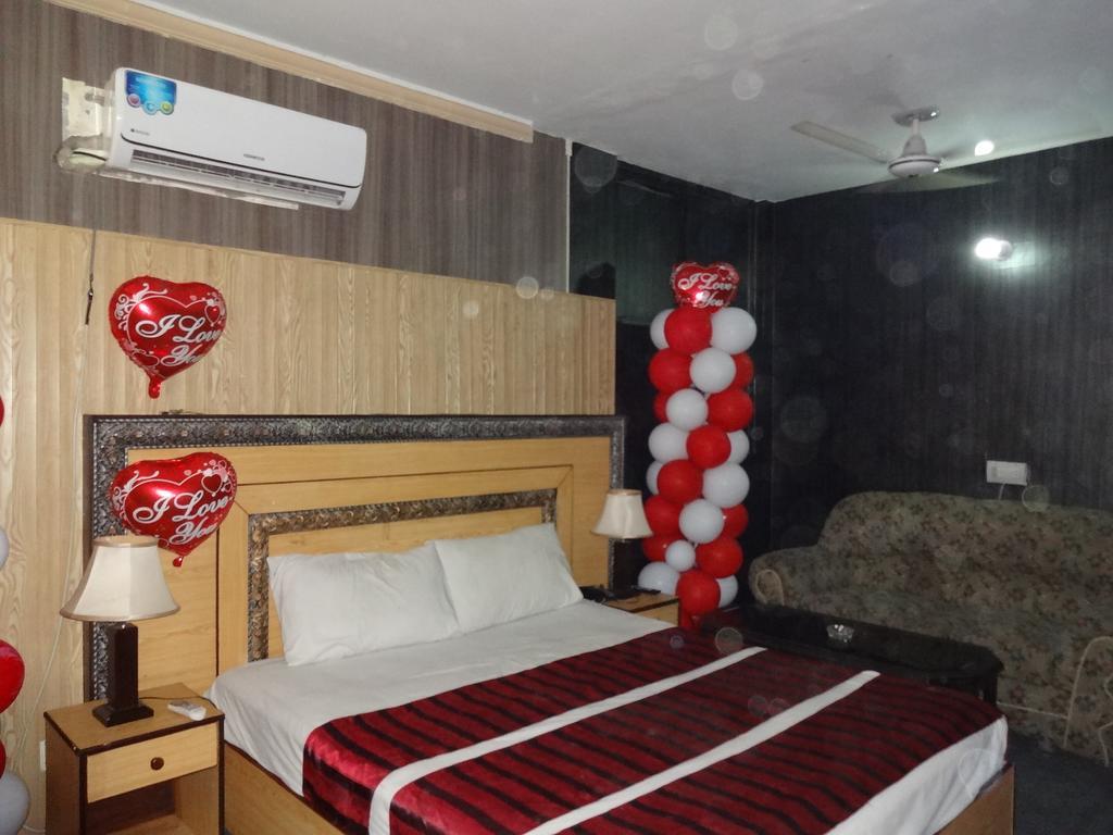 Safari Hotel Upper Mall Lahore Bilik gambar