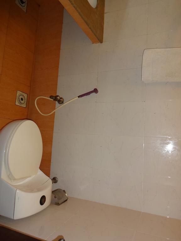 Safari Hotel Upper Mall Lahore Bilik gambar