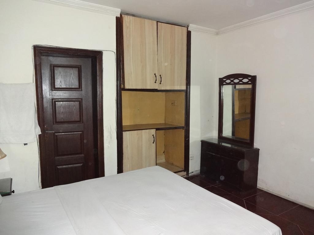 Safari Hotel Upper Mall Lahore Luaran gambar