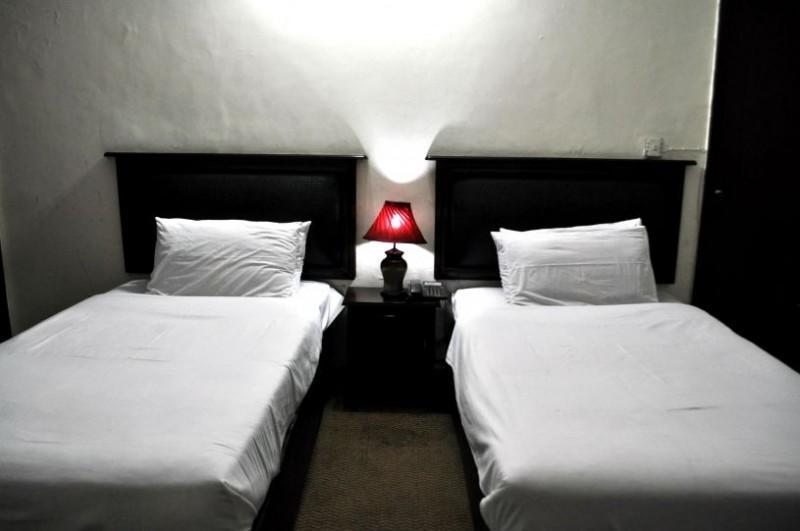 Safari Hotel Upper Mall Lahore Luaran gambar